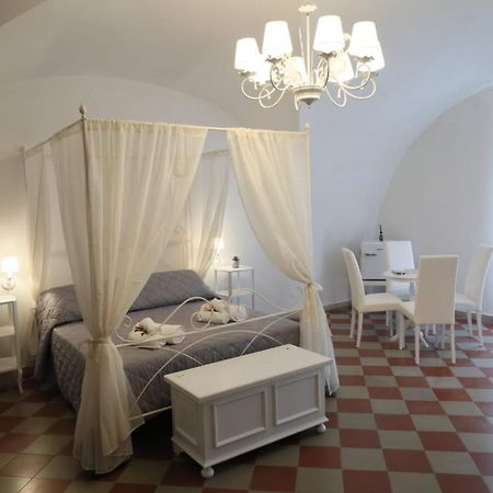 La Maison Piazza Del Popolo Manfredonia Eksteriør billede