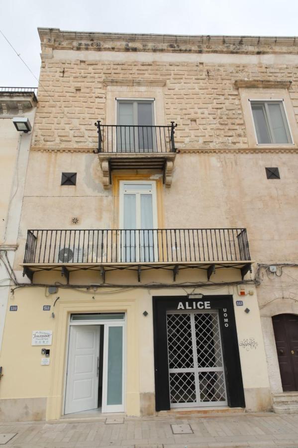 La Maison Piazza Del Popolo Manfredonia Eksteriør billede